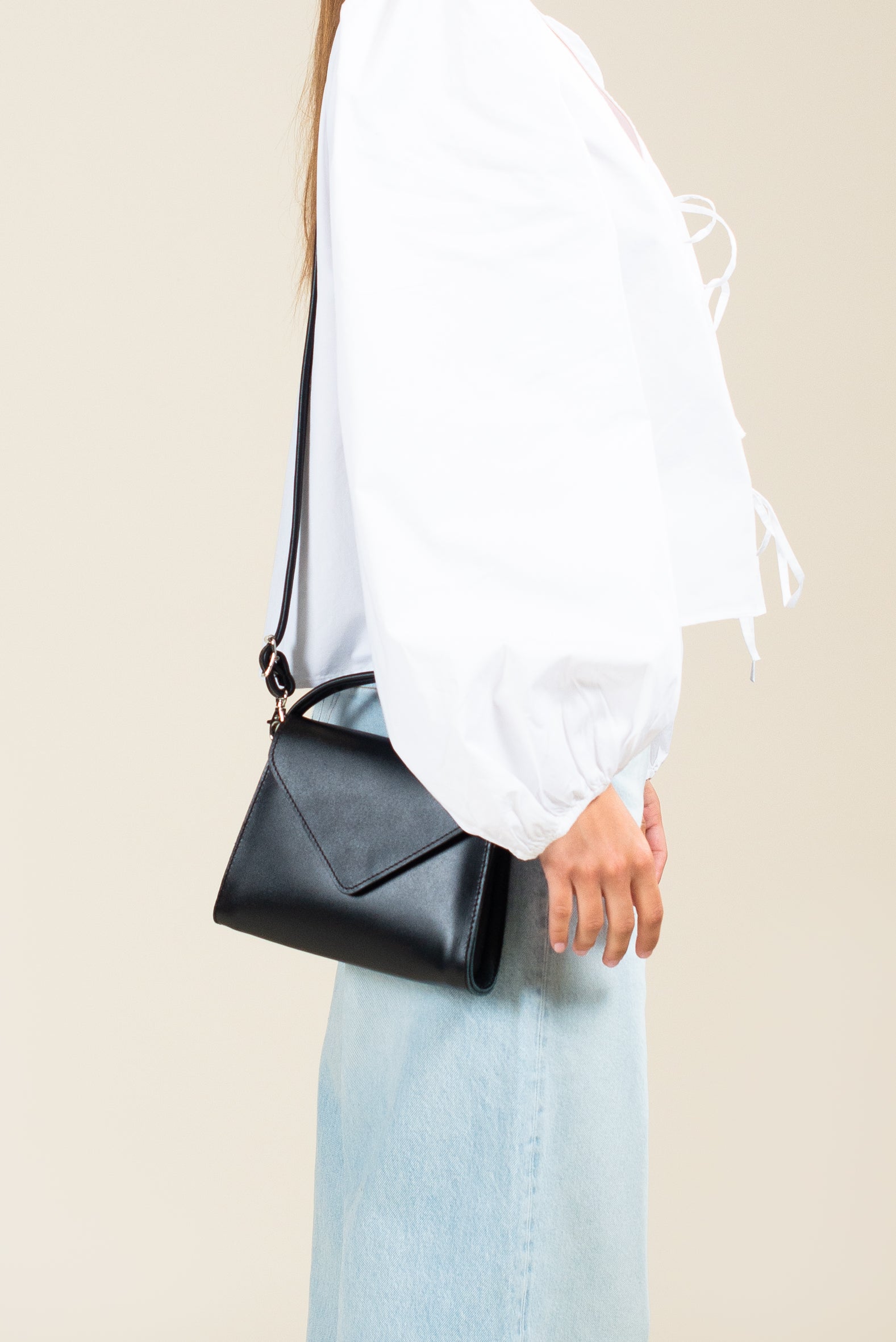 HUPI shoulder bag black