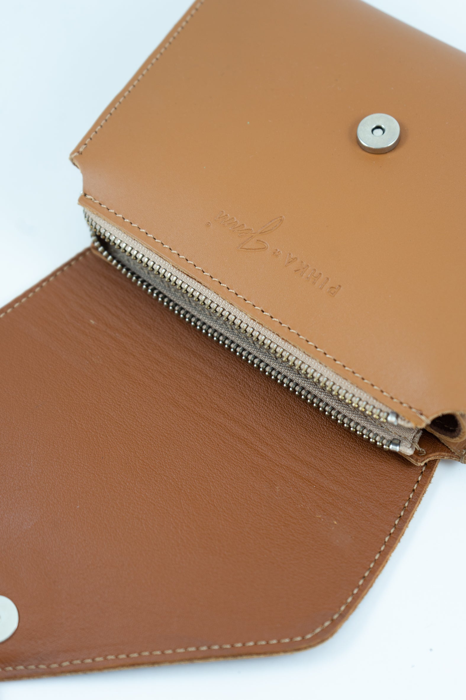 HUPI shoulder bag cognac