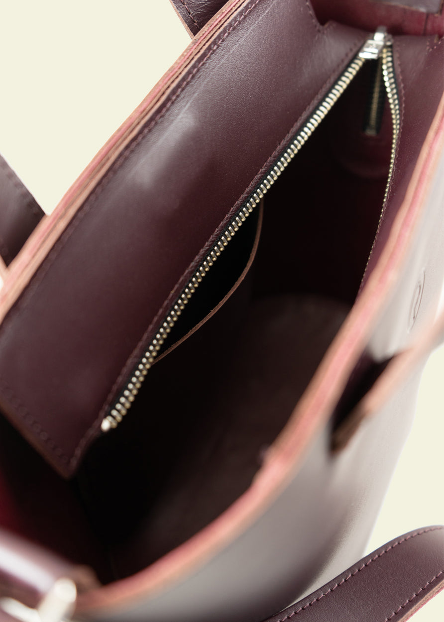 DAILY EMI bucket bag deep ruby