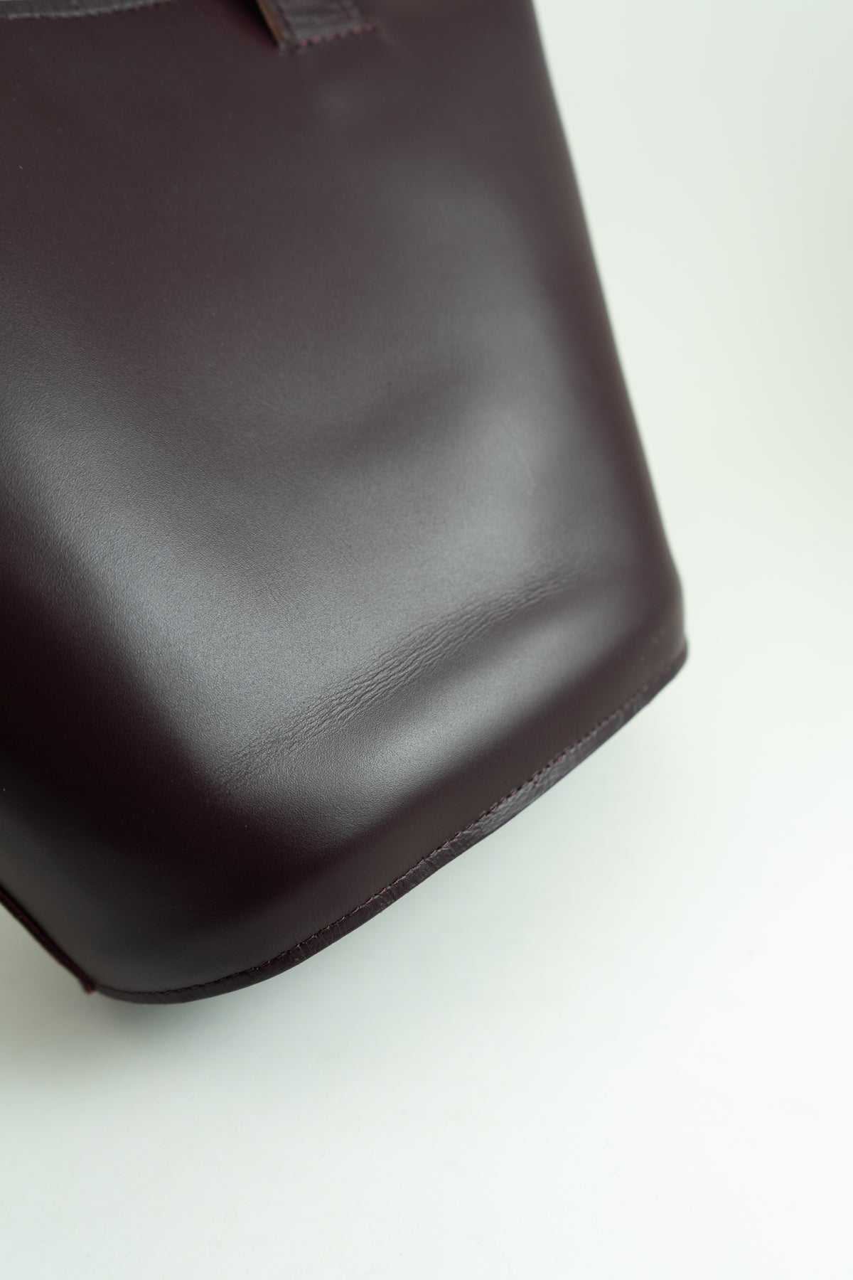 DAILY EMI bucket bag deep ruby SAMPLE
