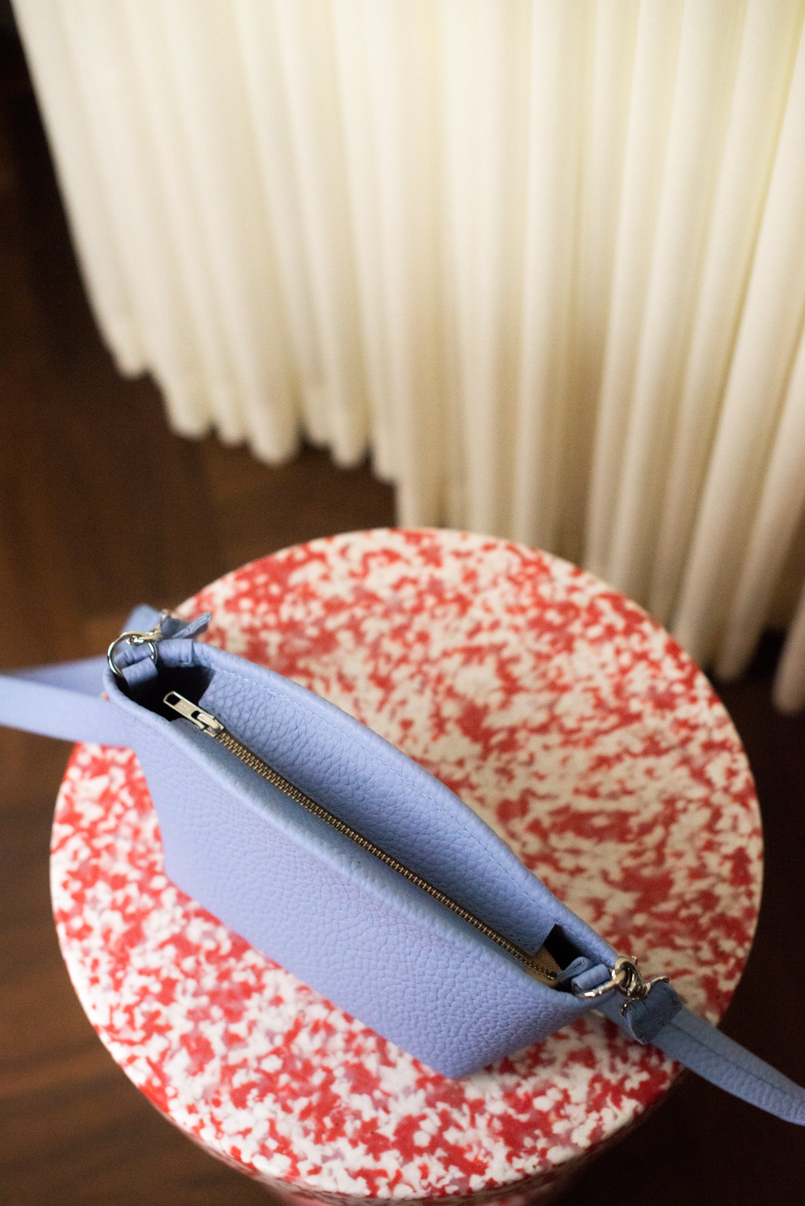 MURU shoulder bag blueberry milk