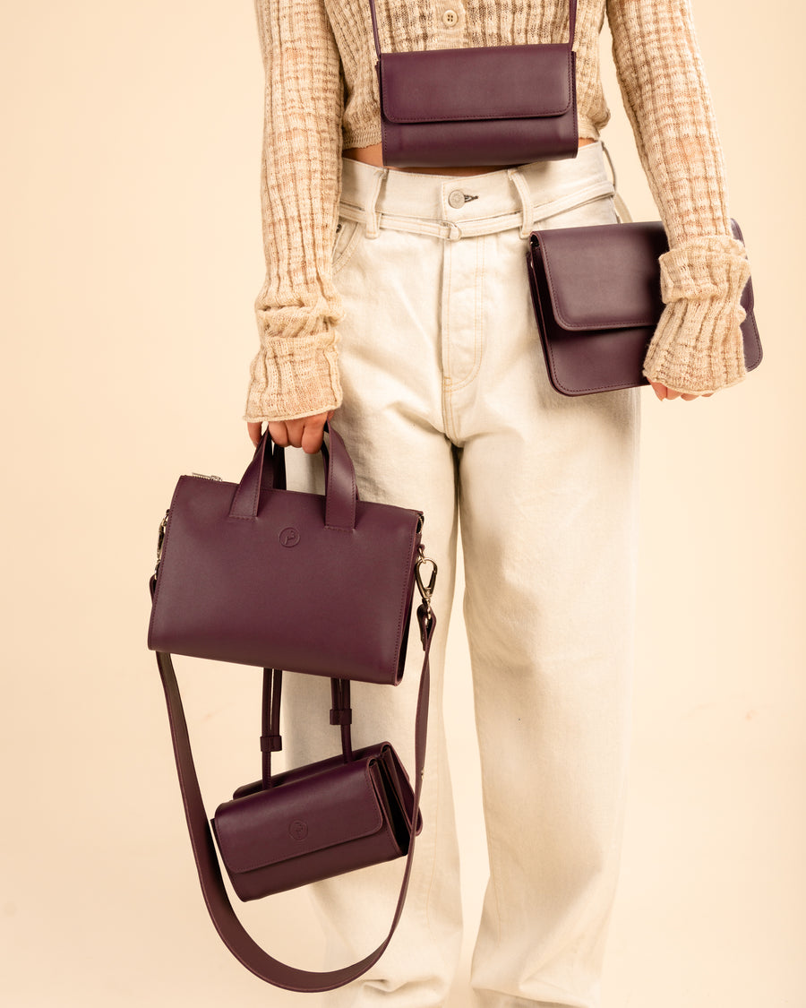 AARE shoulder bag – dark dahlia