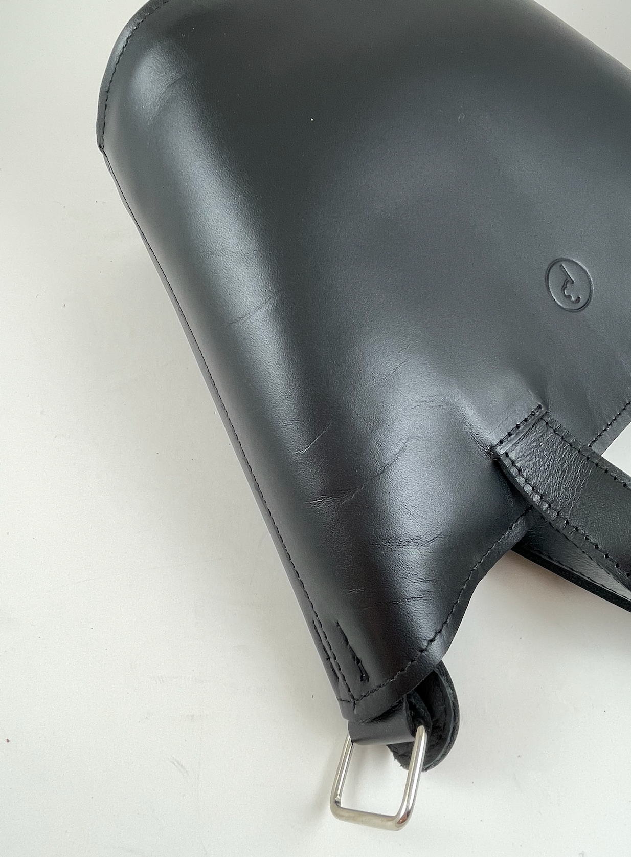 SAMPLE III — DAILY EMI bucket bag black