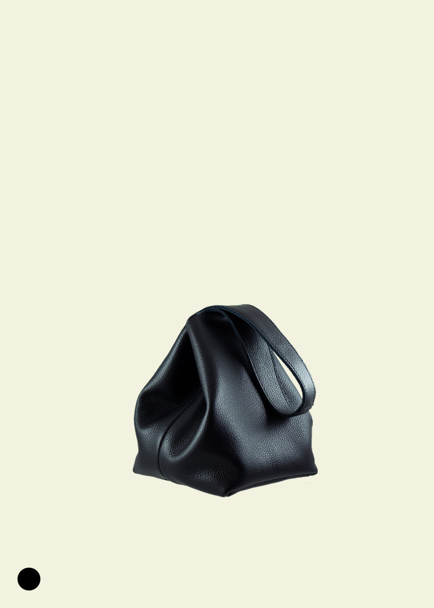 ORIGAMI slouchy bag licorice black