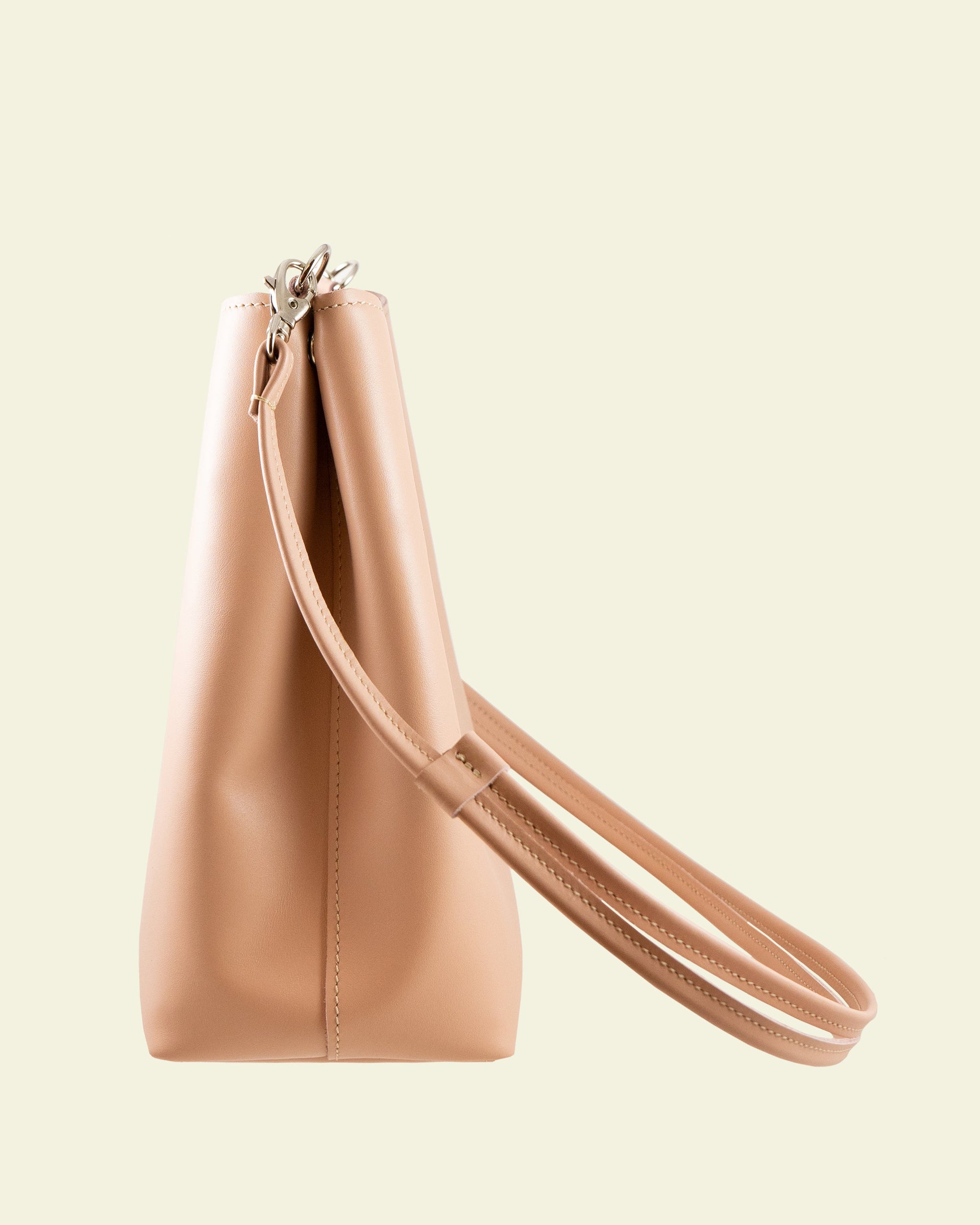 CHER bucket bag blush