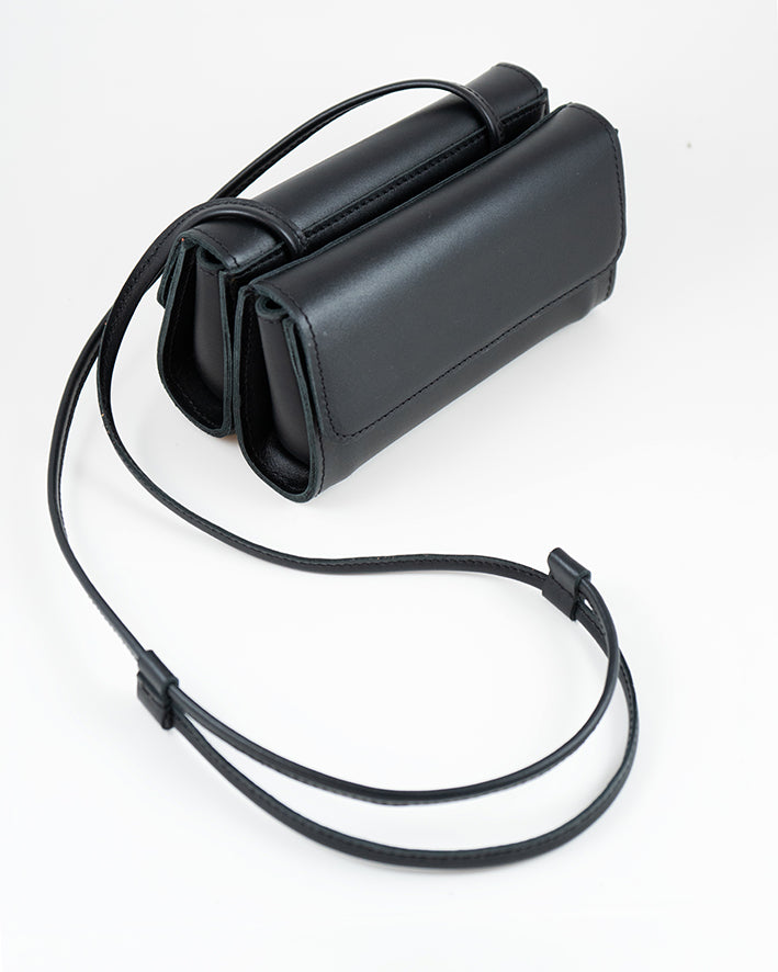 SAMMEN – black