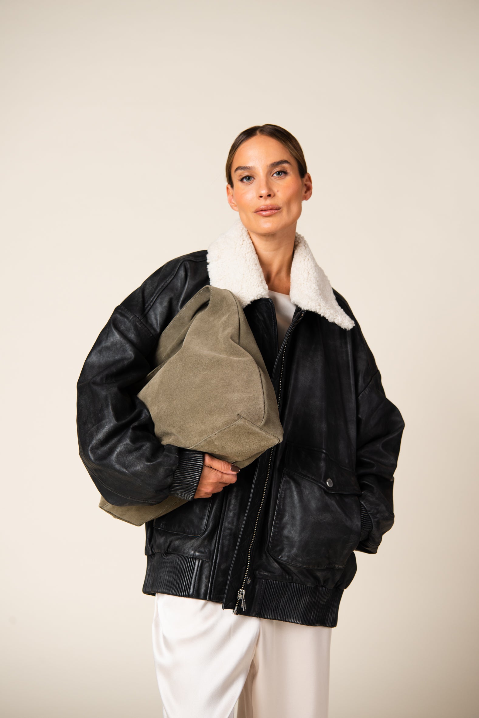 TERRA Truffe Grande slouchy bag